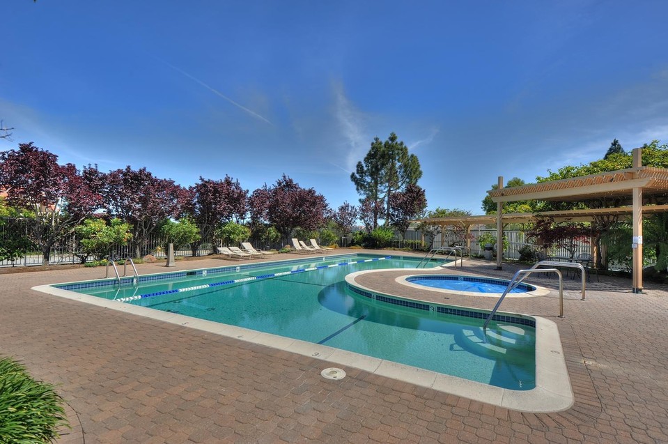 21 Calypso Lane San Carlos Hills