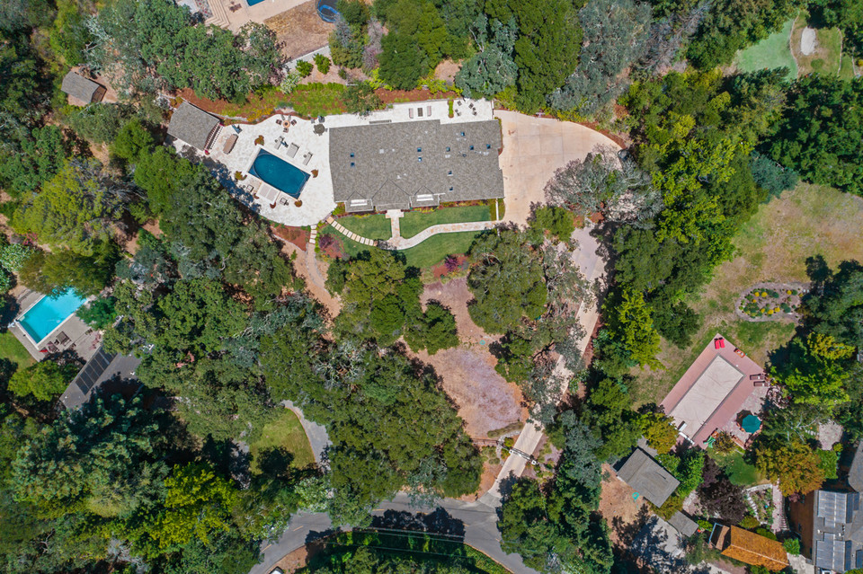 25 Bear Gulch Drive Kavanaugh Real Estate Group