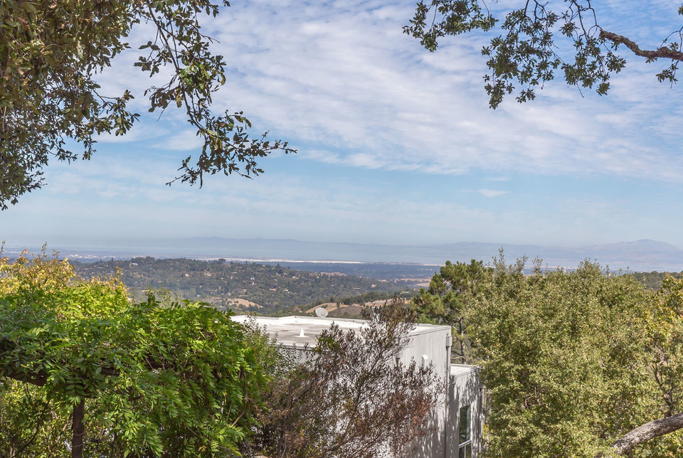 143 Lake Road, Portola Valley Kavanaugh Real Estate Group