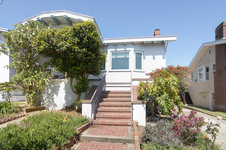 170 Eastwood Drive Dona Crowder