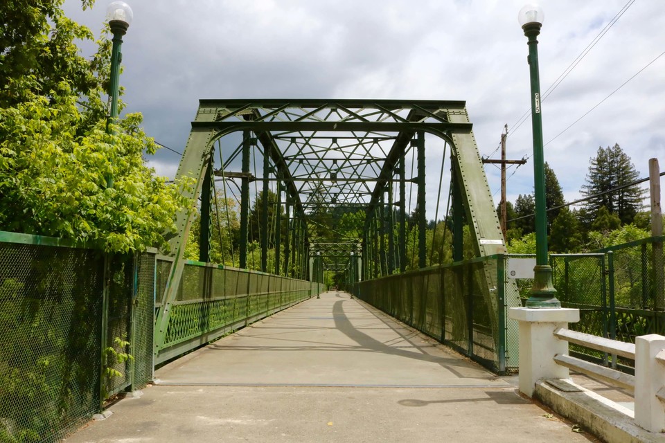 Guerneville Hernandez Realty Co